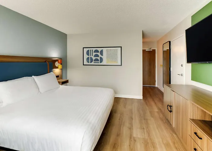 Hotel Sonesta Select At Mayo Clinic Campus 3*